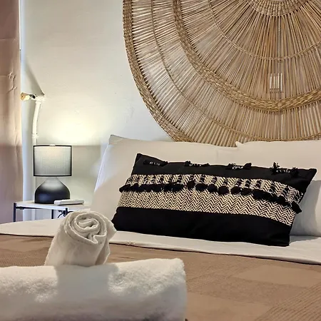 Apartment Funky Boho Kallithea Loft